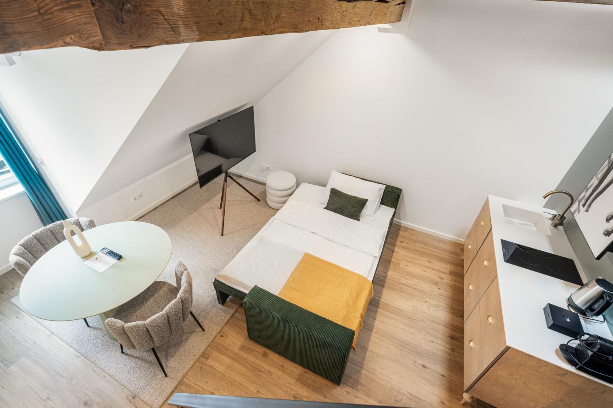 Kalm Stay - A Design Aparthotel Munchen Ruang foto